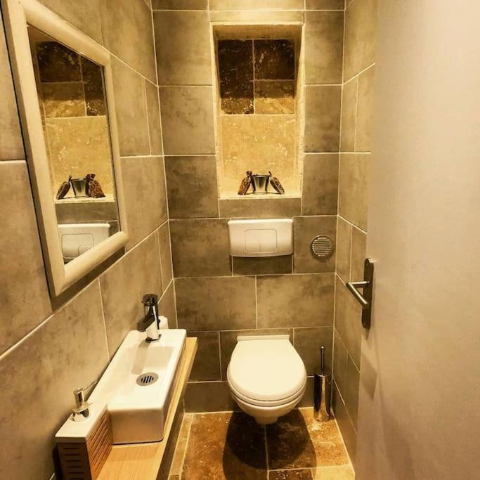 Charmant Rez De Villa Climatise Renove, 90M2 Avec Parking カシ エクステリア 写真