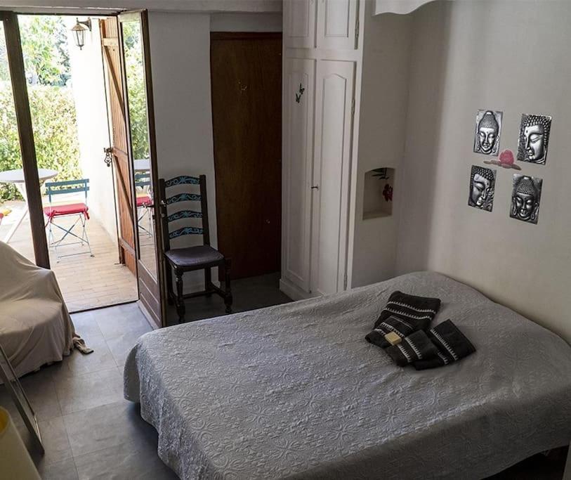 Charmant Rez De Villa Climatise Renove, 90M2 Avec Parking カシ エクステリア 写真